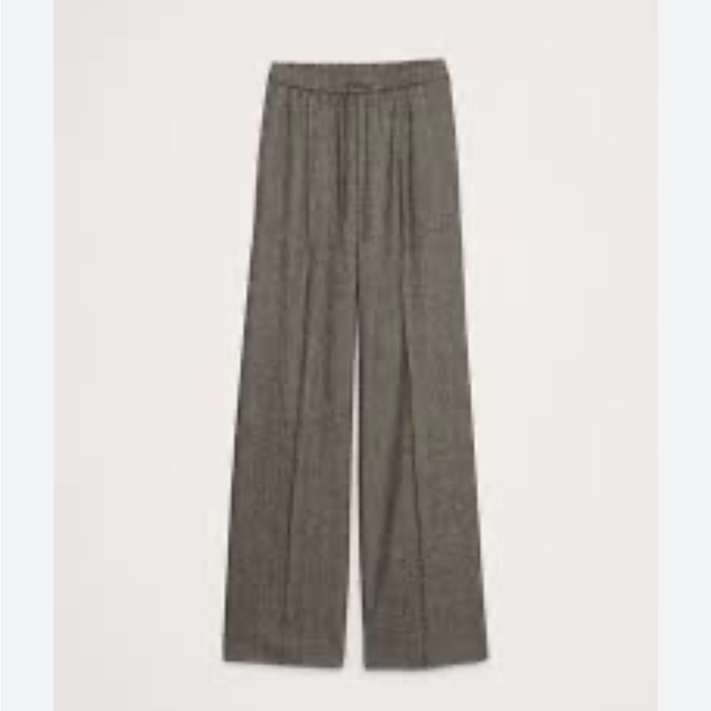 Wide leg wool herringbone drawstring trouser banana republic small effortless